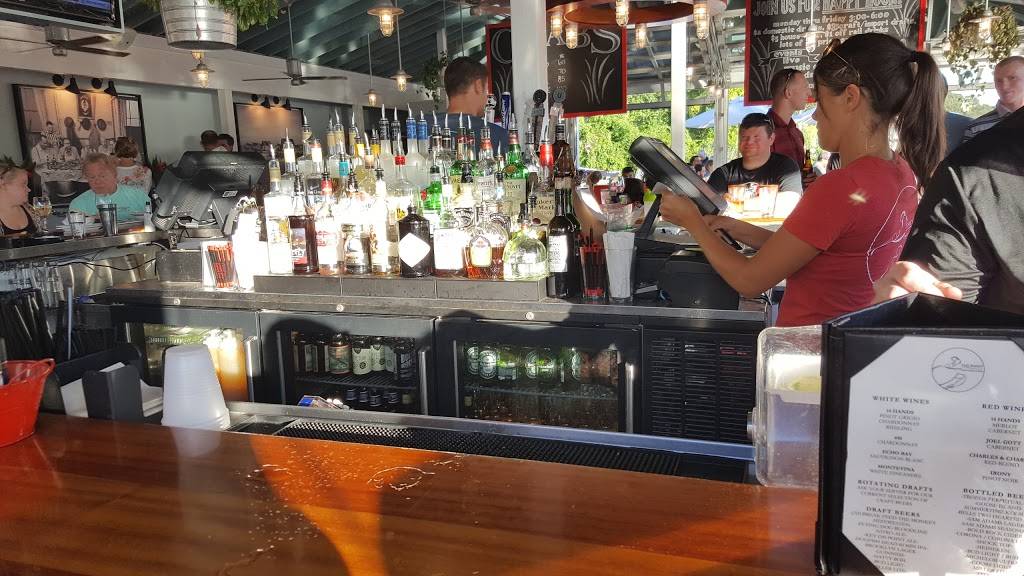 The Point Crab House & Grill | restaurant | 700 Mill Creek Rd, Arnold, MD 21012, USA | 4105445448 OR +1 410-544-5448