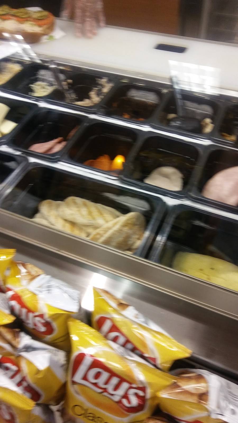 Subway Restaurants | restaurant | 8124 Fredericksburg Rd, San Antonio, TX 78229, USA | 2109495185 OR +1 210-949-5185