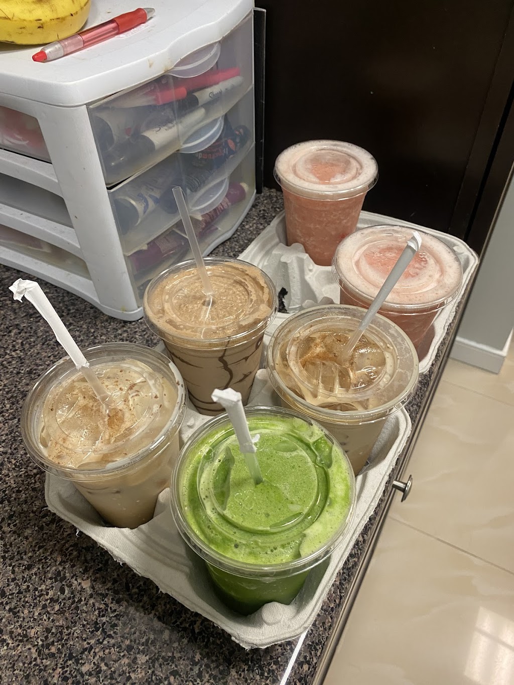 Zekes | restaurant | 517 Kempsville Rd E, Chesapeake, VA 23320, USA | 7579046434 OR +1 757-904-6434