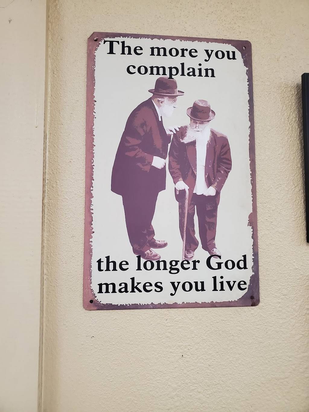 Eagles Nest | restaurant | 502 E Main St, Zavalla, TX 75980, USA | 9368972900 OR +1 936-897-2900