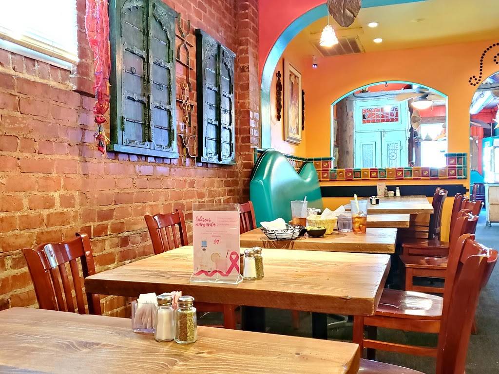 Tres Hermanas | restaurant | 2416 K St, Sacramento, CA 95816, USA | 9164436919 OR +1 916-443-6919