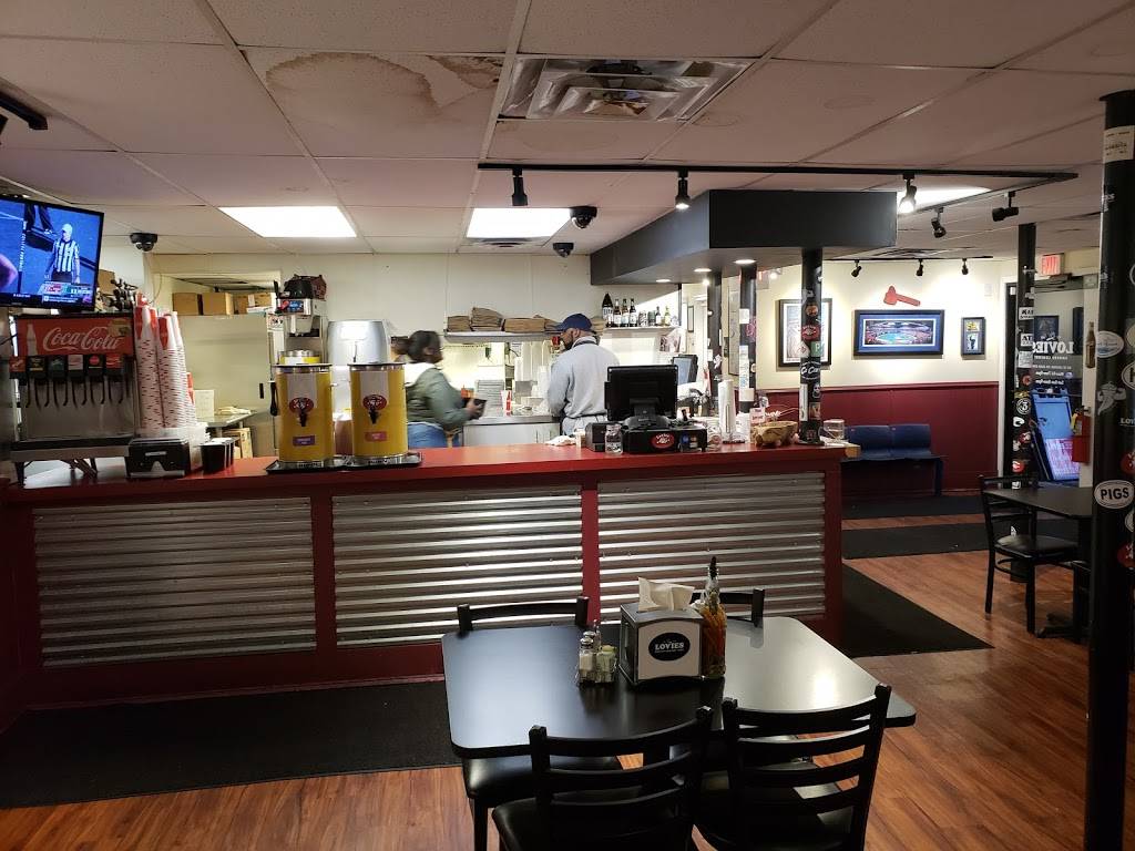 Lovies BBQ | restaurant | 3420 Piedmont Rd NE, Atlanta, GA 30305, USA | 4042542848 OR +1 404-254-2848