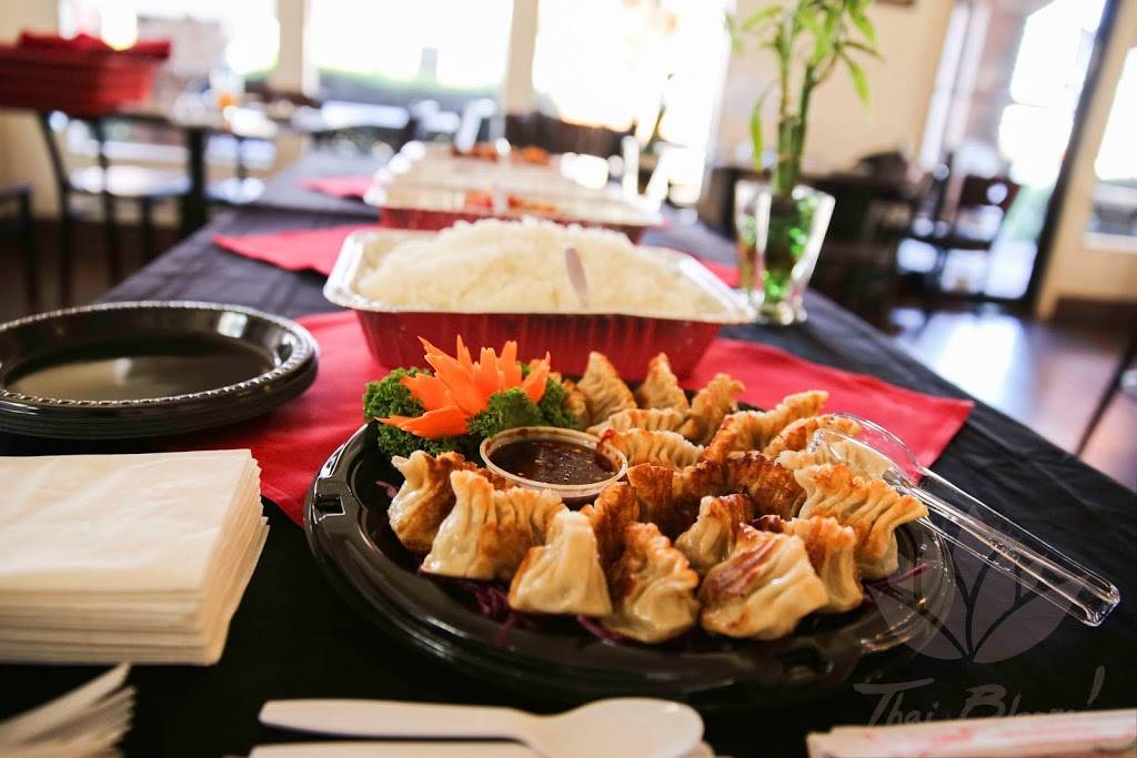 Thai Bloom! | restaurant | 333 NW 23rd Ave, Portland, OR 97210, USA | 5032437557 OR +1 503-243-7557