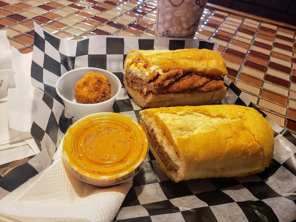 Giovannis Deli & Catering | restaurant | 22-08, Morlot Ave, Fair Lawn, NJ 07410, USA | 2017911911 OR +1 201-791-1911