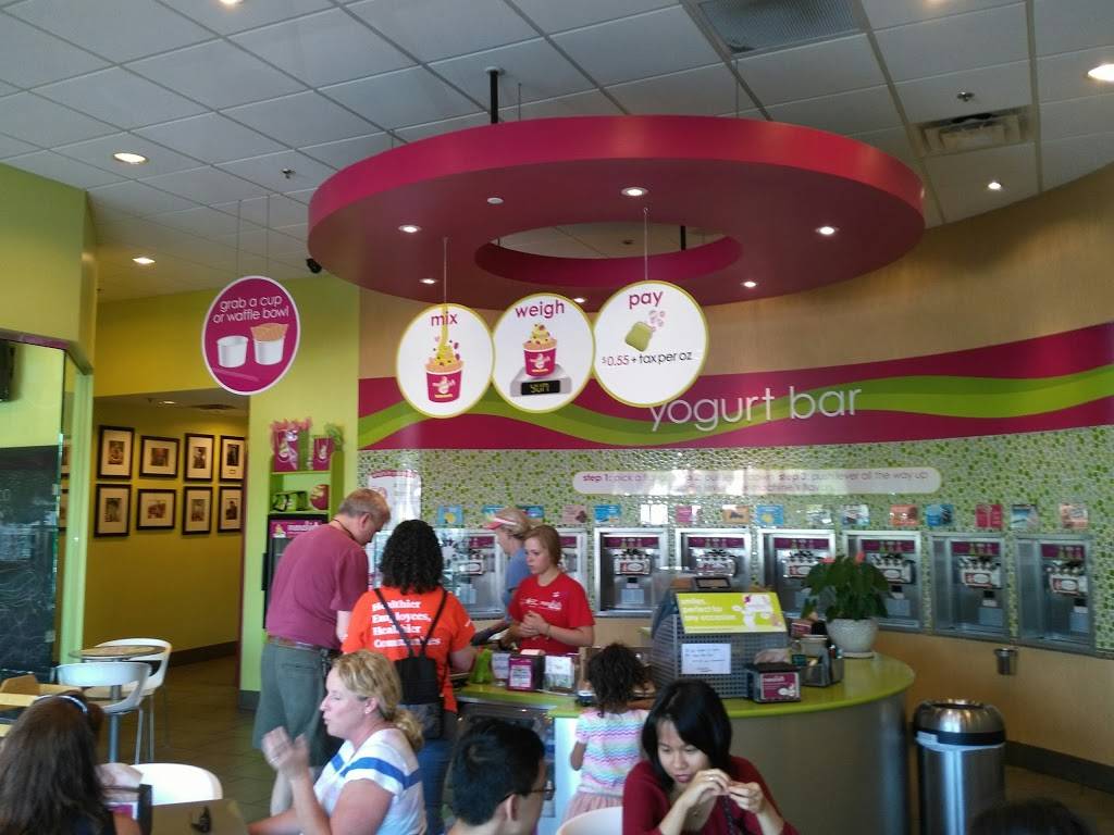 Menchies Frozen Yogurt | bakery | 4475 Roswell Rd Ste 205, Marietta, GA 30062, USA | 7709739009 OR +1 770-973-9009