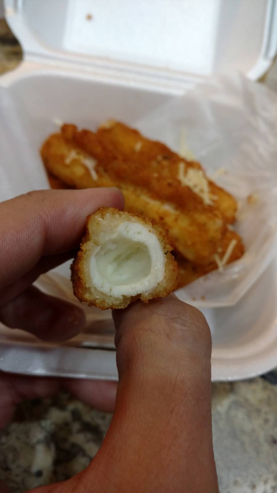 That Guys Pizza | restaurant | 16948 E Shea Blvd, Fountain Hills, AZ 85268, USA | 4808161356 OR +1 480-816-1356