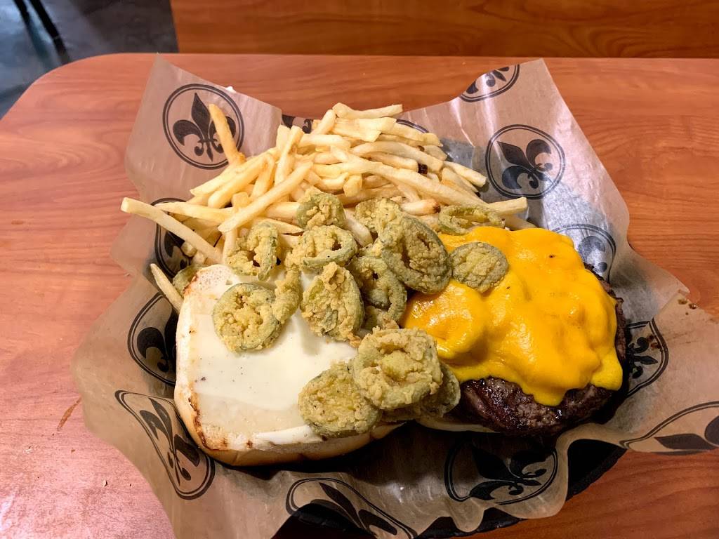 Triple Nickel Grill | restaurant | 813 Florida St # C, Mandeville, LA 70448, USA | 9856269989 OR +1 985-626-9989
