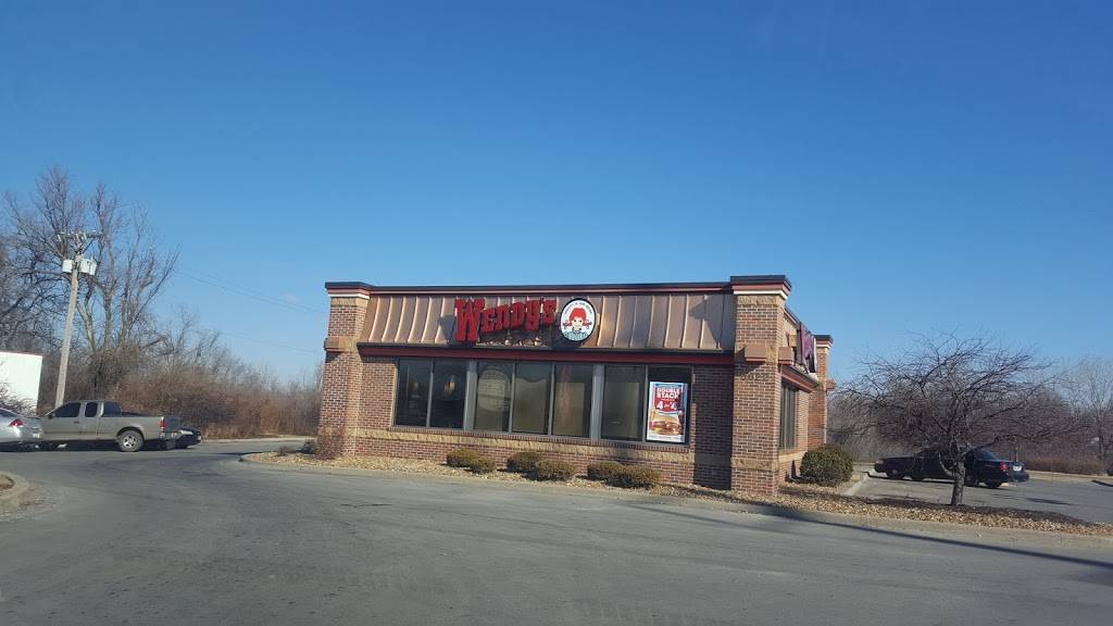 Wendys | restaurant | 9022 US-40, Independence, MO 64055, USA | 8169231966 OR +1 816-923-1966
