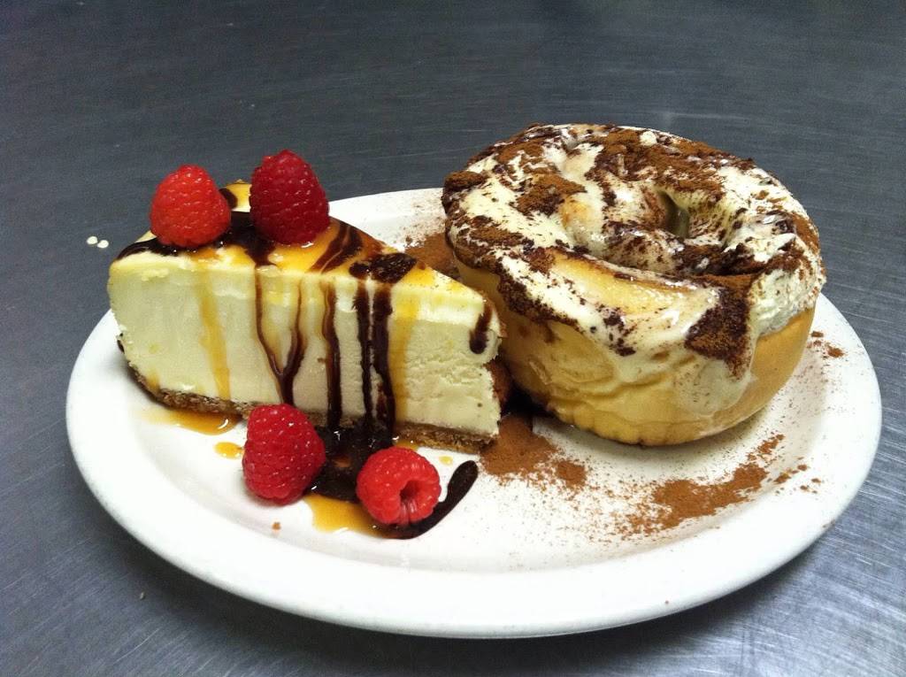 Chicago Pizza | meal delivery | 1031 S Frontage Rd W, Vail, CO 81657, USA | 9704767000 OR +1 970-476-7000