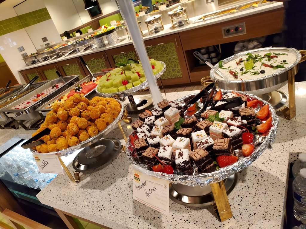 Hyderabad House Castleton | bakery | 8540 Castleton Corner Dr, Indianapolis, IN 46250, USA | 3174368113 OR +1 317-436-8113