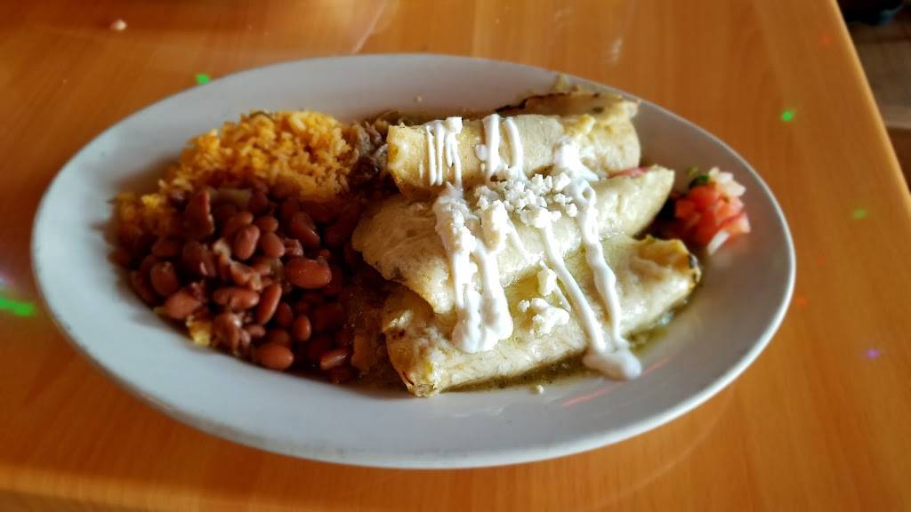 Lunada Eatery & Cantina | restaurant | 2770 Arapahoe Rd #124, Lafayette, CO 80026, USA | 7206127315 OR +1 720-612-7315