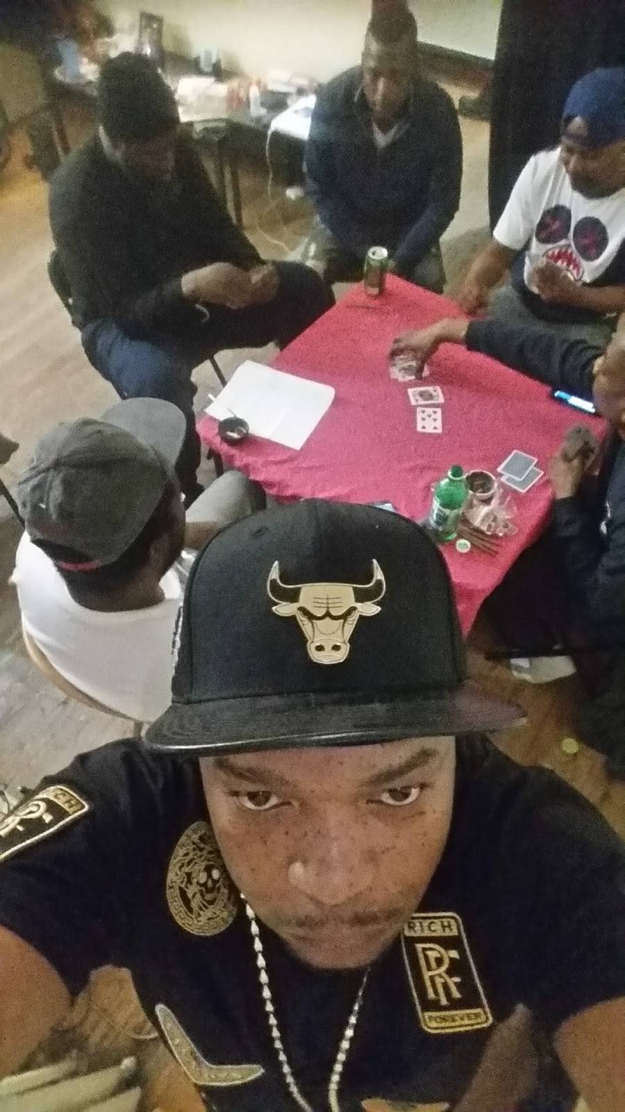 Colemans 2 Ribs&Tips | restaurant | 5754 W Chicago Ave, Chicago, IL 60651, USA | 7732870363 OR +1 773-287-0363