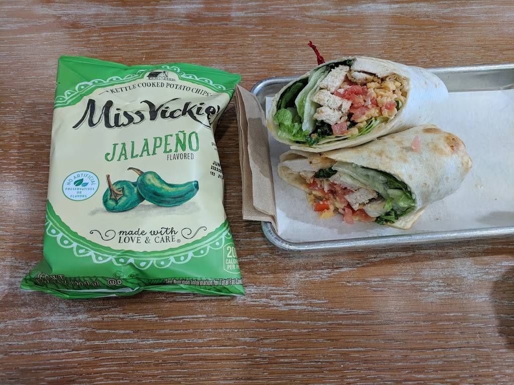 Tropical Smoothie Cafe | restaurant | 3030 E Semoran Blvd, Apopka, FL 32703, USA | 4077551112 OR +1 407-755-1112