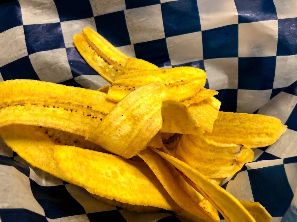 Humming Bird | restaurant | 104 Broadway, Newport, RI 02840, USA | 4016190032 OR +1 401-619-0032