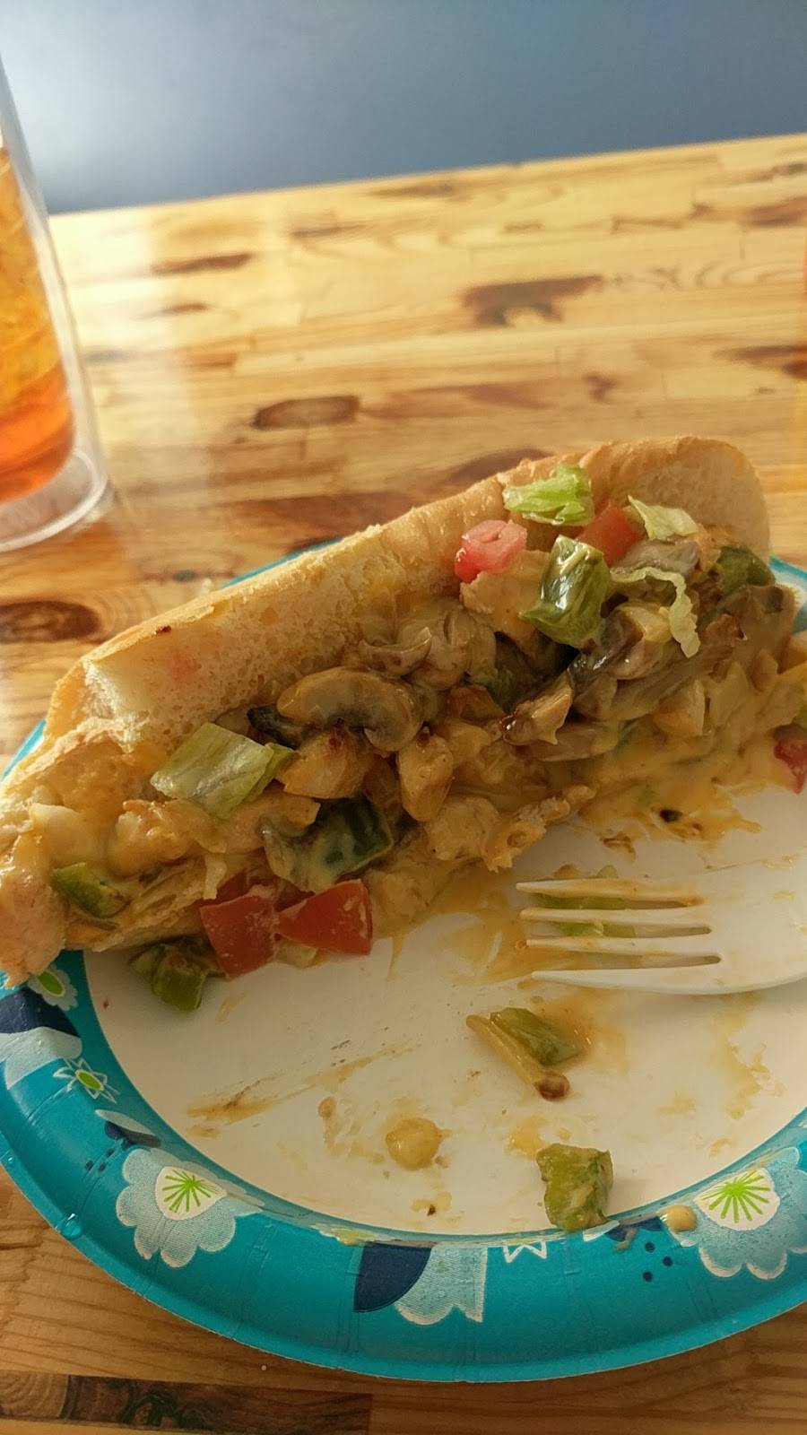 Dabbys Grill | restaurant | 700 E Church St, Atkinson, NC 28421, USA | 9102837680 OR +1 910-283-7680