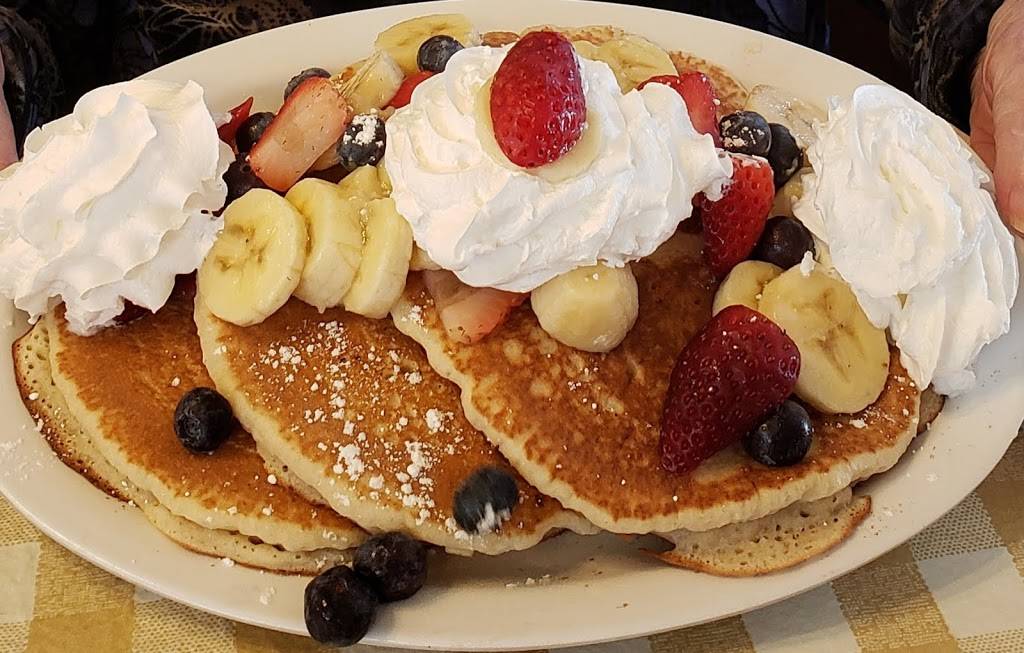 Denises Kitchen | restaurant | 2335 NE 5th Ave, Pompano Beach, FL 33064, USA | 9549437411 OR +1 954-943-7411