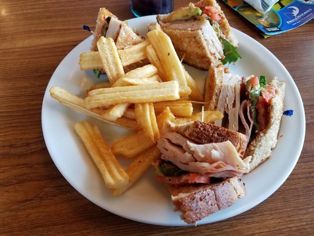 Dennys | restaurant | 11901 East Fwy, Houston, TX 77029, USA | 7134555599 OR +1 713-455-5599