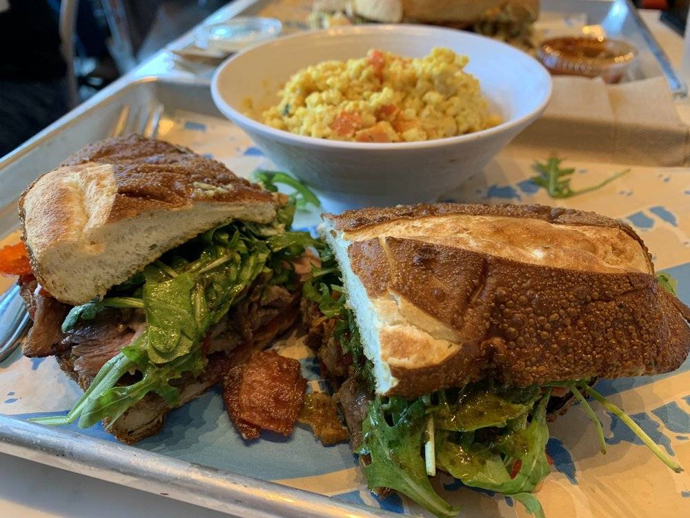 Mendocino Farms | meal takeaway | Ice Blocks, 1610 R St Suite 125, Sacramento, CA 95811, USA | 9163685400 OR +1 916-368-5400