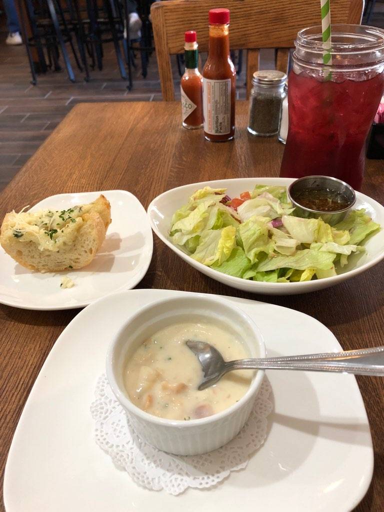 Mannys Barzzeria | restaurant | 212 2nd St, Isleton, CA 95641, USA | 9167775001 OR +1 916-777-5001