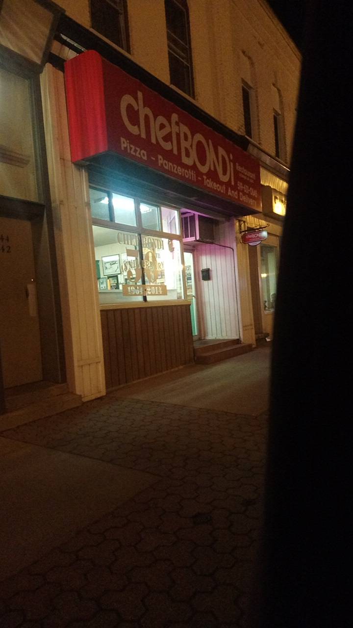 Chef Bondi Pizza Restaurant | restaurant | 640 Talbot St, St Thomas, ON N5P 1C8, Canada | 5196310845 OR +1 519-631-0845