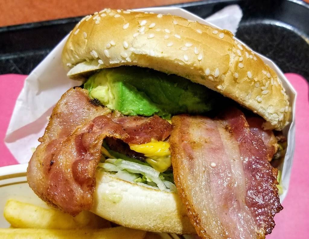 Louis Burgers IV | restaurant | 1311 W Carson St, Torrance, CA 90501, USA | 3103200022 OR +1 310-320-0022