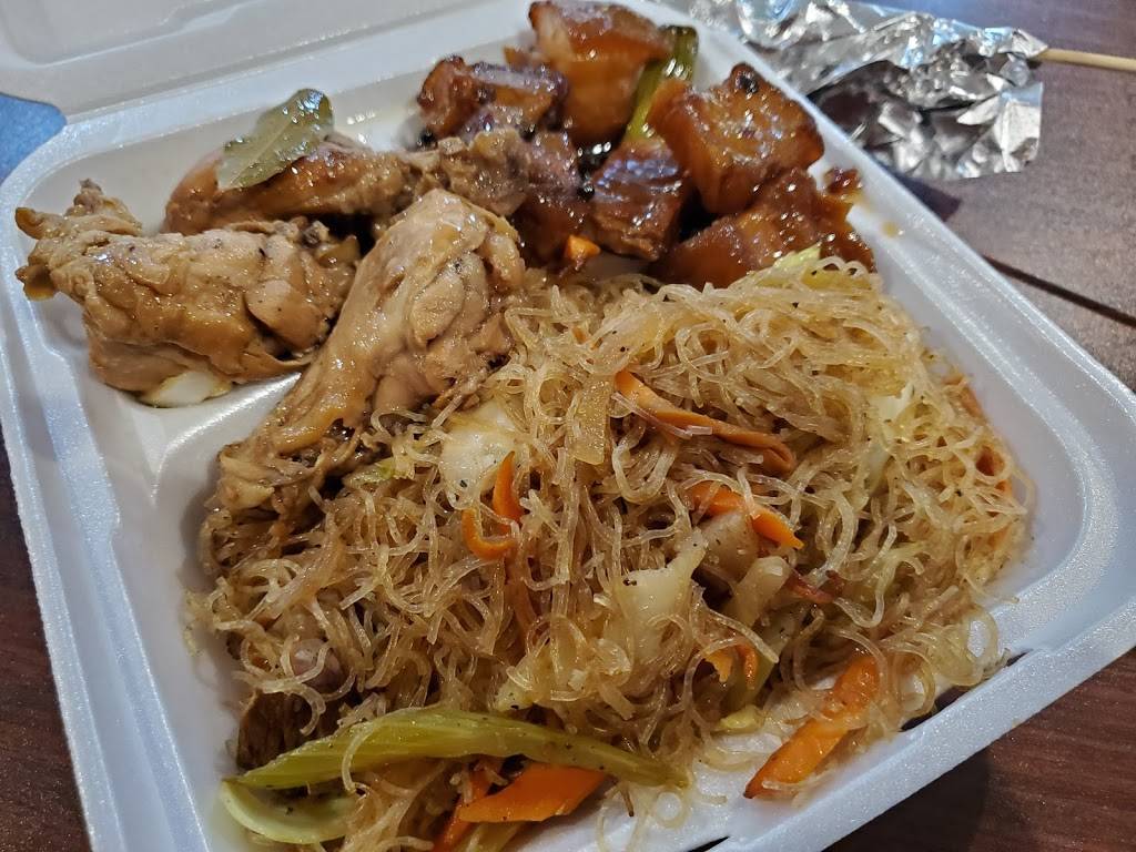 Nicks Sari-Sari Store | restaurant | 2001 S Craycroft Rd, Tucson, AZ 85711, USA | 5204063593 OR +1 520-406-3593