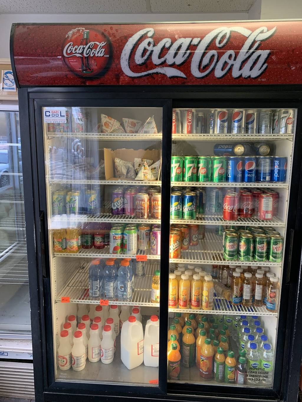 Le Delicieux | bakery | 1564 Rue Dudemaine, Montréal, QC H3M 1R1, Canada | 5148563086 OR +1 514-856-3086