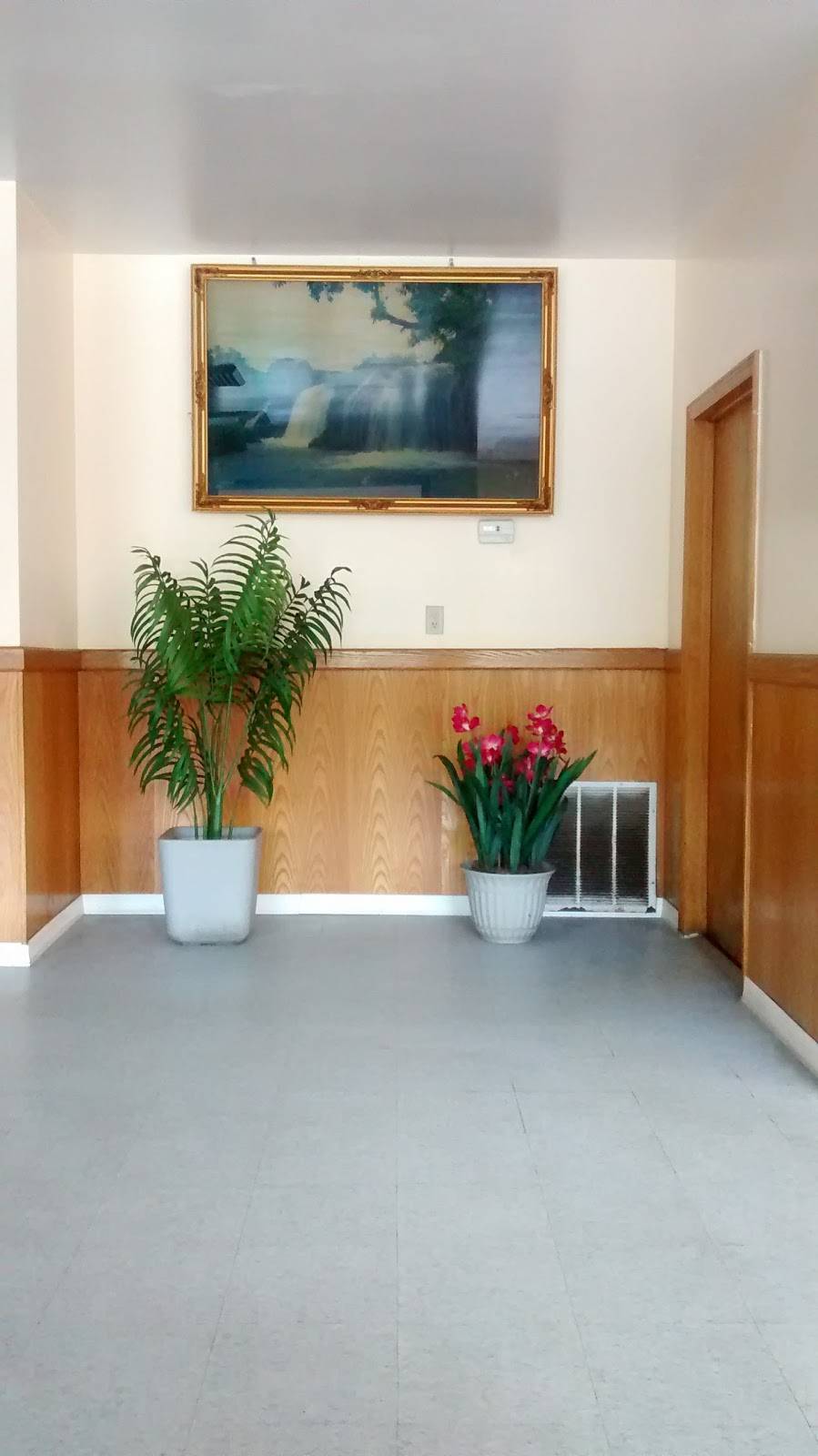 Yeungs House | restaurant | 463 Perry Hwy, West View, PA 15229, USA | 4129392388 OR +1 412-939-2388