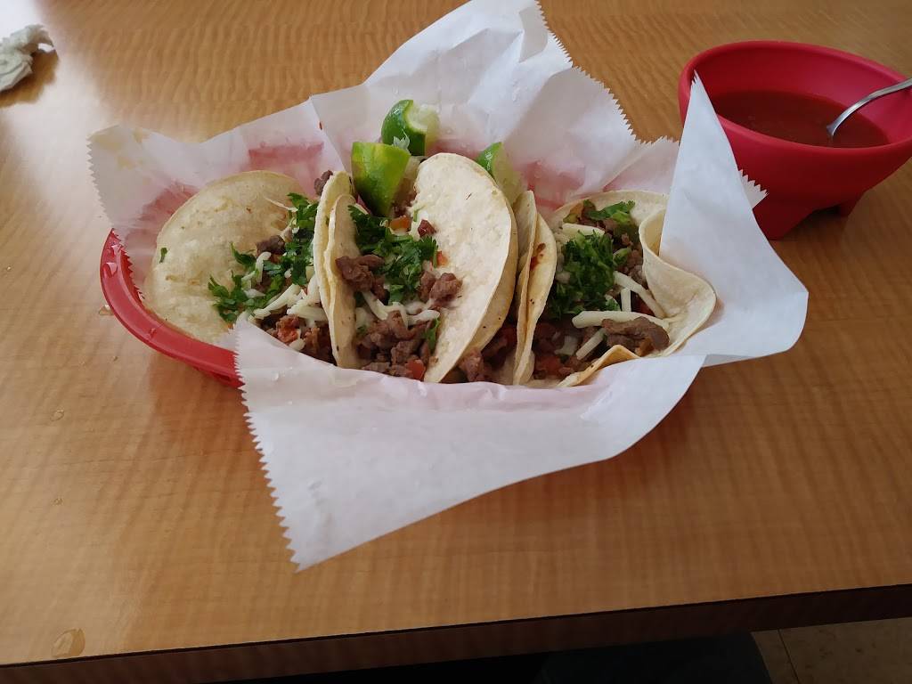 Anitas Cuisine | restaurant | 5816 Merriam Dr, Merriam, KS 66203, USA | 9134325855 OR +1 913-432-5855