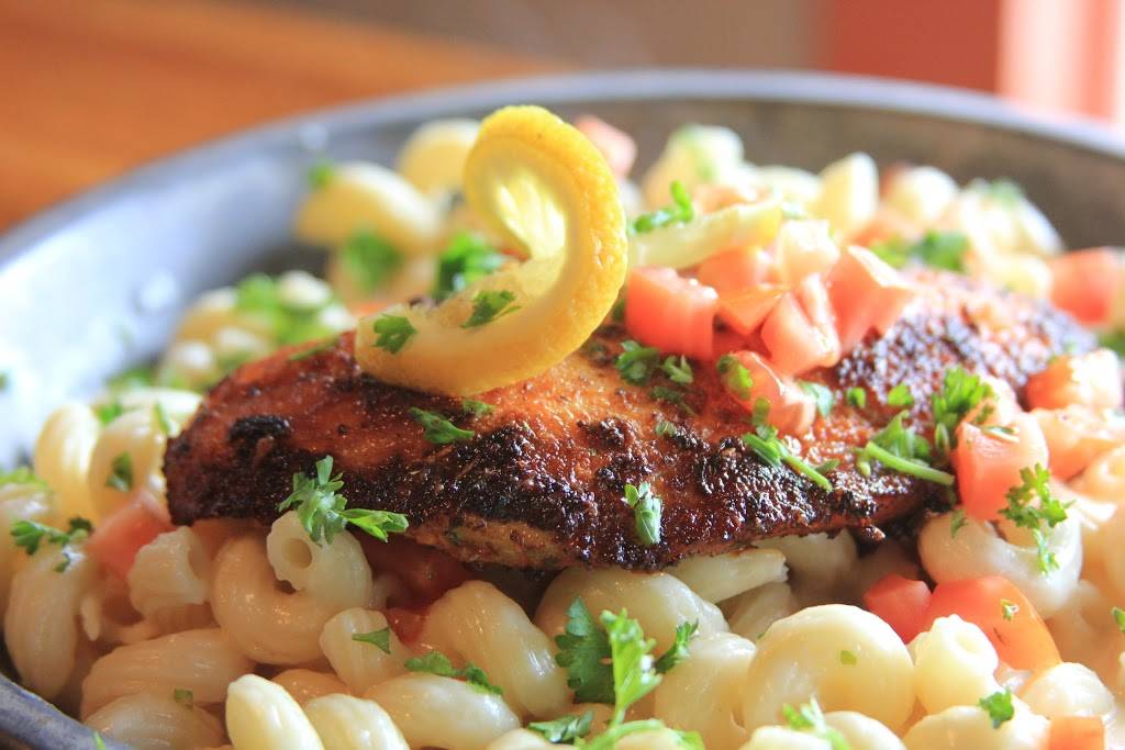 Low Country Fish Camp | restaurant | 903 Central Ave, Summerville, SC 29483, USA | 8432858558 OR +1 843-285-8558