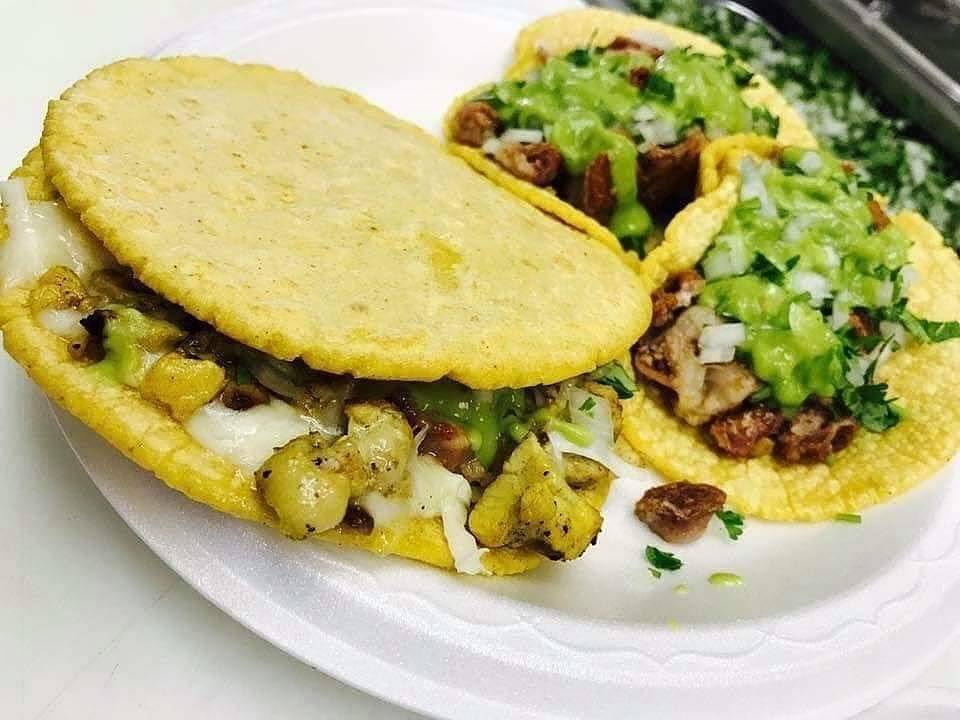 Del Taco | meal takeaway | 519 S Riverside Ave, Rialto, CA 92376, USA | 9098740121 OR +1 909-874-0121