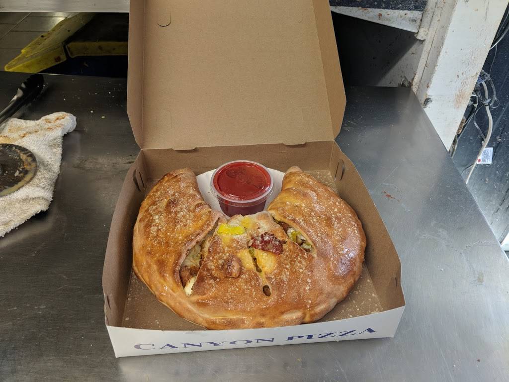 Canyon Pizza | restaurant | 219 E Beaver Ave, State College, PA 16801, USA | 8148675672 OR +1 814-867-5672