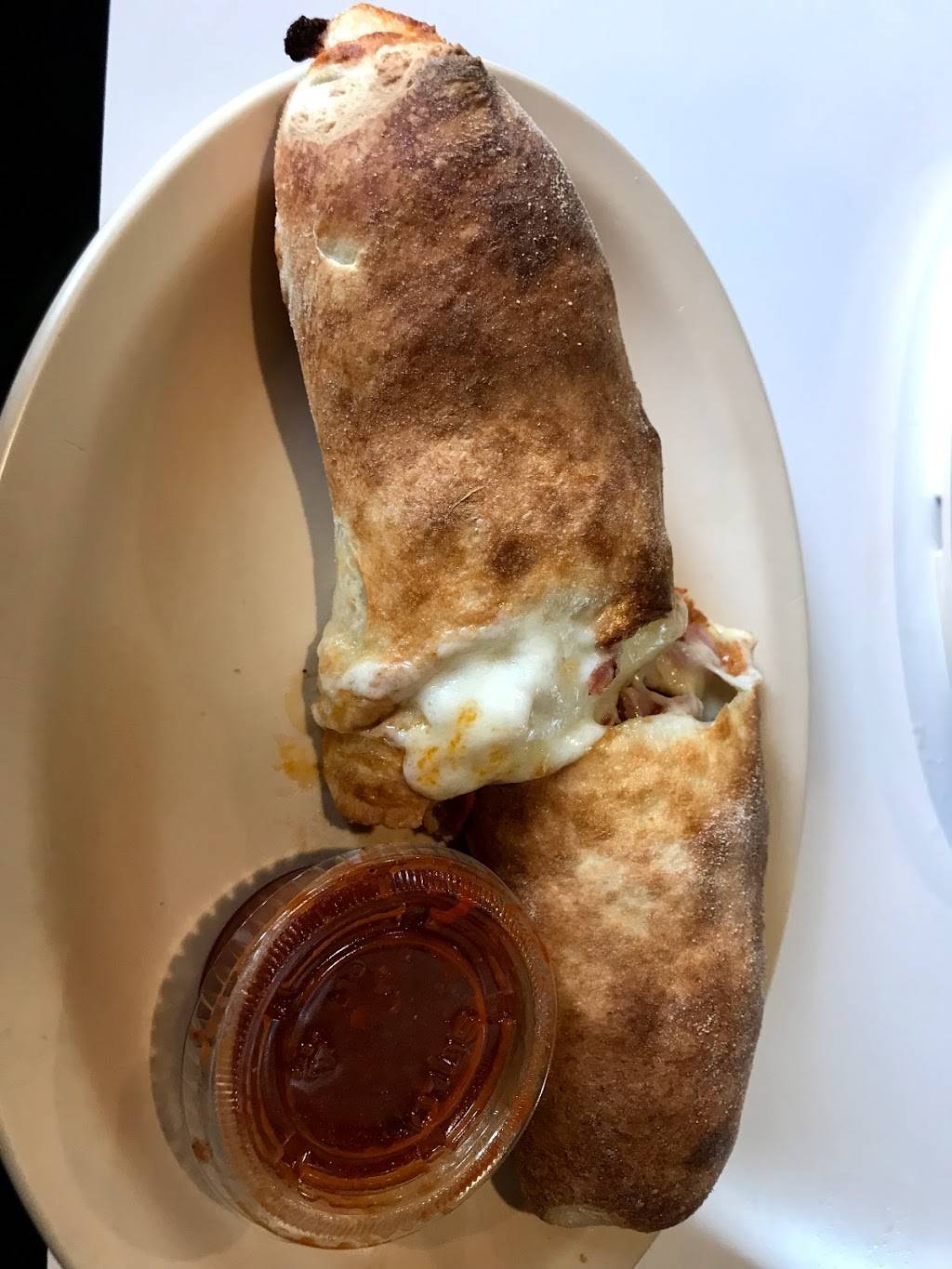 Elizabeths Pizza | restaurant | 2505 Westchester Dr, High Point, NC 27262, USA | 3368894030 OR +1 336-889-4030