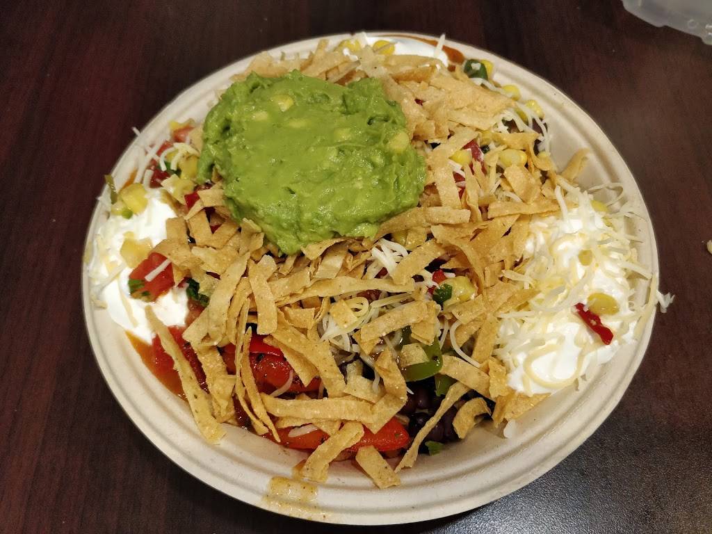 QDOBA Mexican Eats | restaurant | Terminal A Gate 16, 2040 N International Pkwy, Cols 41-44, Dallas, TX 75261, USA | 9729737323 OR +1 972-973-7323