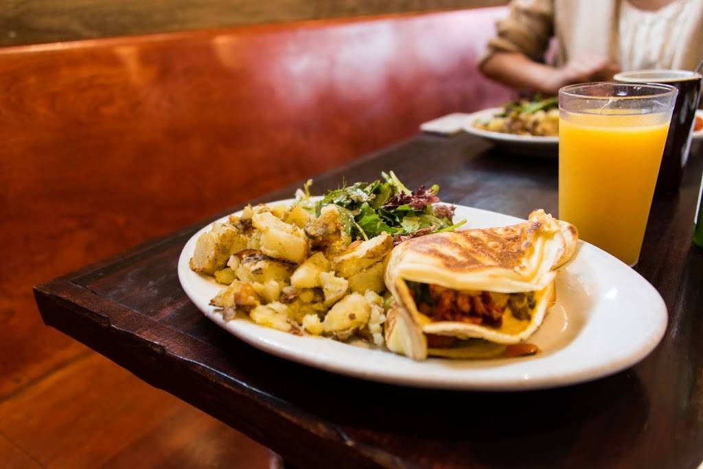 The Crepe House | restaurant | 1755 Polk St, San Francisco, CA 94109, USA | 4154412421 OR +1 415-441-2421