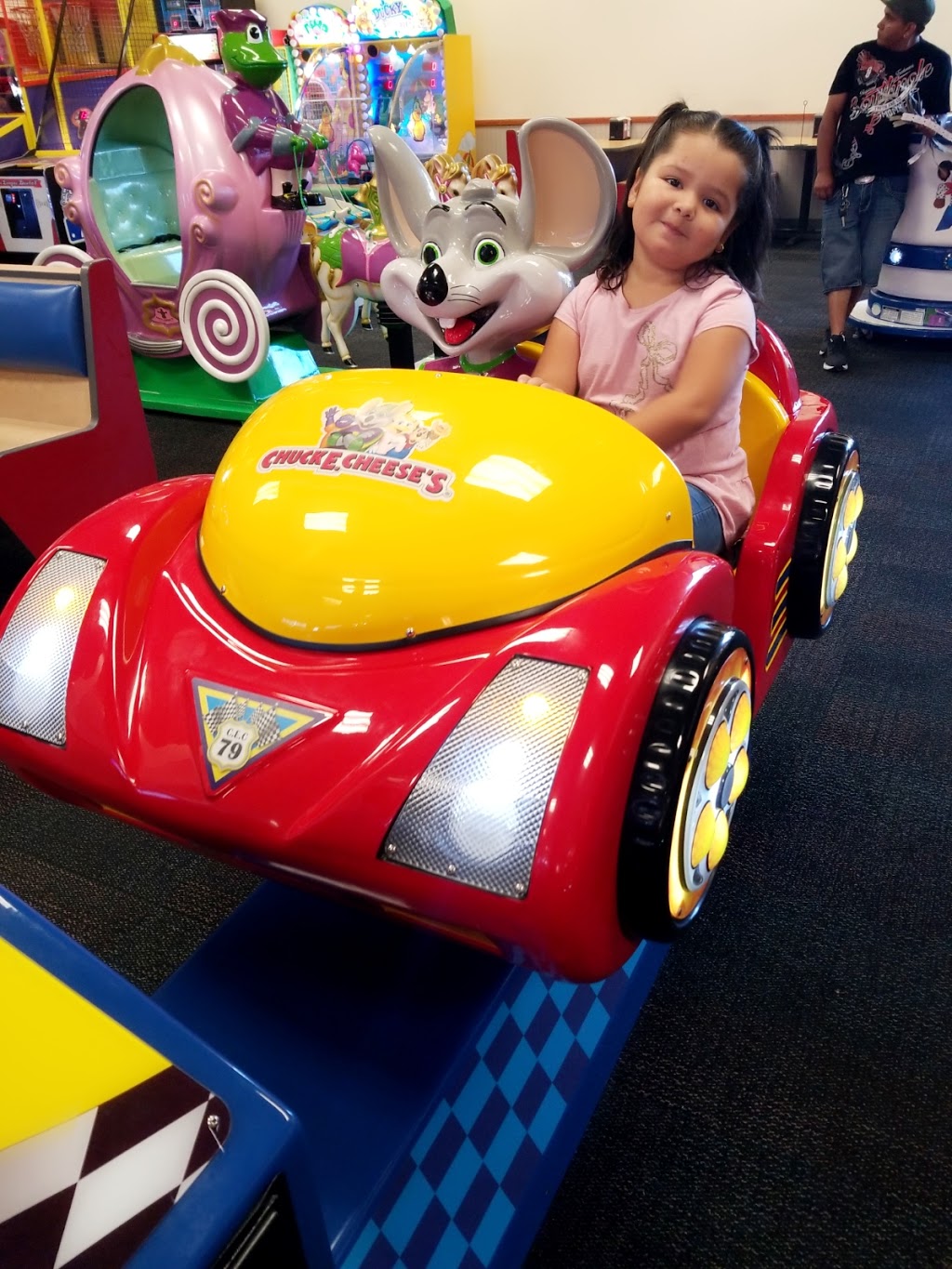 Chuck E. Cheese | restaurant | 2600 S Louise Ave, Sioux Falls, SD 57106, USA | 6053626100 OR +1 605-362-6100