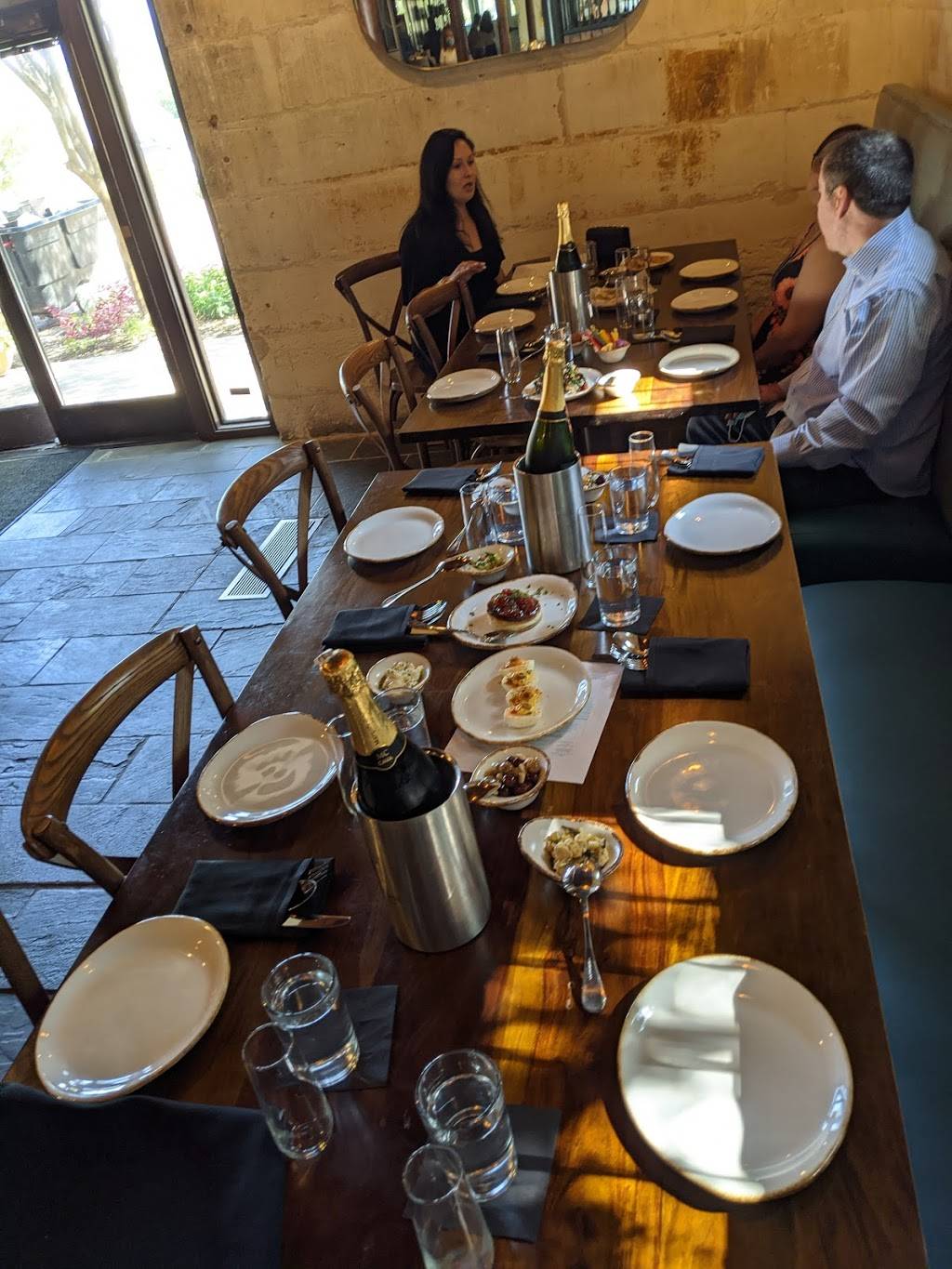 Jardin | restaurant | 555 Funston Pl, San Antonio, TX 78209, USA | 2103385100 OR +1 210-338-5100