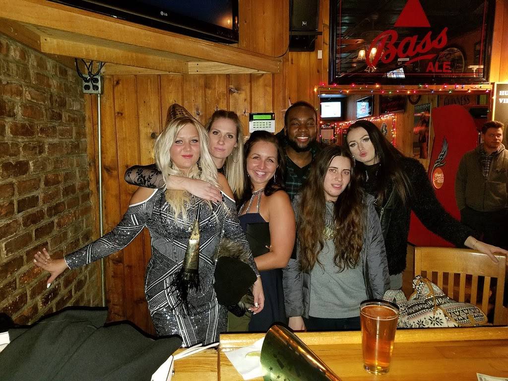 Huntington Village Tavern | restaurant | 378 New York Ave # 1, Huntington, NY 11743, USA | 6312714828 OR +1 631-271-4828