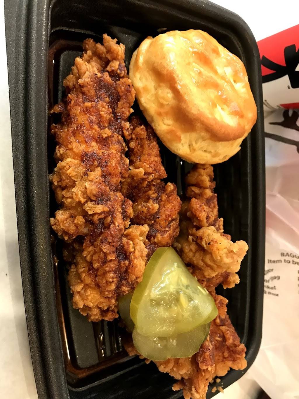 KFC | restaurant | 1300 N University Ave, Lafayette, LA 70506, USA | 3373668672 OR +1 337-366-8672