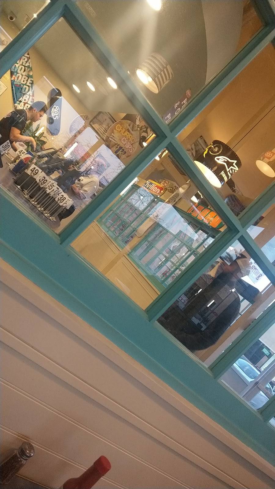 Wahoos Fish Tacos | restaurant | Fresno State Univeristy, 3053 Campus Dr, Fresno, CA 93710, USA | 5593221982 OR +1 559-322-1982