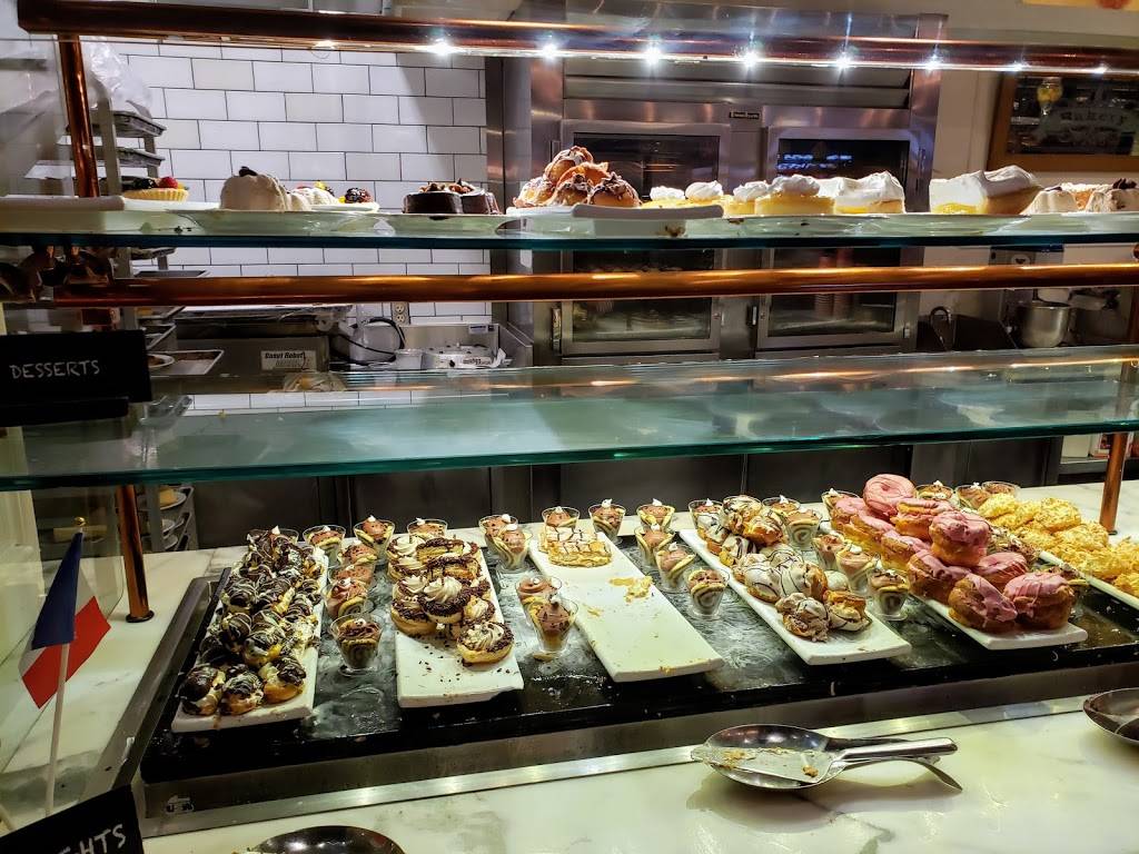 Buffet Americana | restaurant | Gold Strike Resort & Casino, 1010 Casino Center Dr, Robinsonville, MS 38664, USA | 6623571111 OR +1 662-357-1111