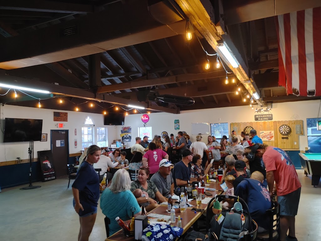 Willys Bar & Grill | restaurant | 130 N Broadway St, Fellsmere, FL 32948, USA | 7722288648 OR +1 772-228-8648