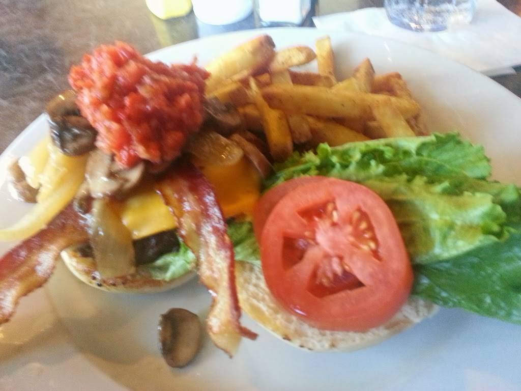 Home Team Grill | restaurant | 1109 Jefferson Davis Hwy, Fredericksburg, VA 22401, USA | 5404791011 OR +1 540-479-1011