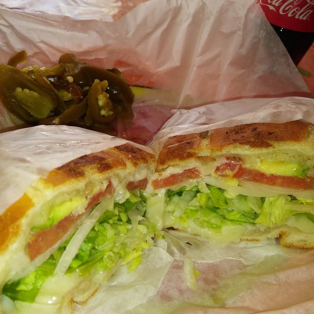 TORTAS DIEGOS | restaurant | Int. E02, Aeropuerto 1900, C.Comercial Otay, Mesa de Otay, 22435 Tijuana, B.C., Mexico | 016646231845 OR +52 664 623 1845