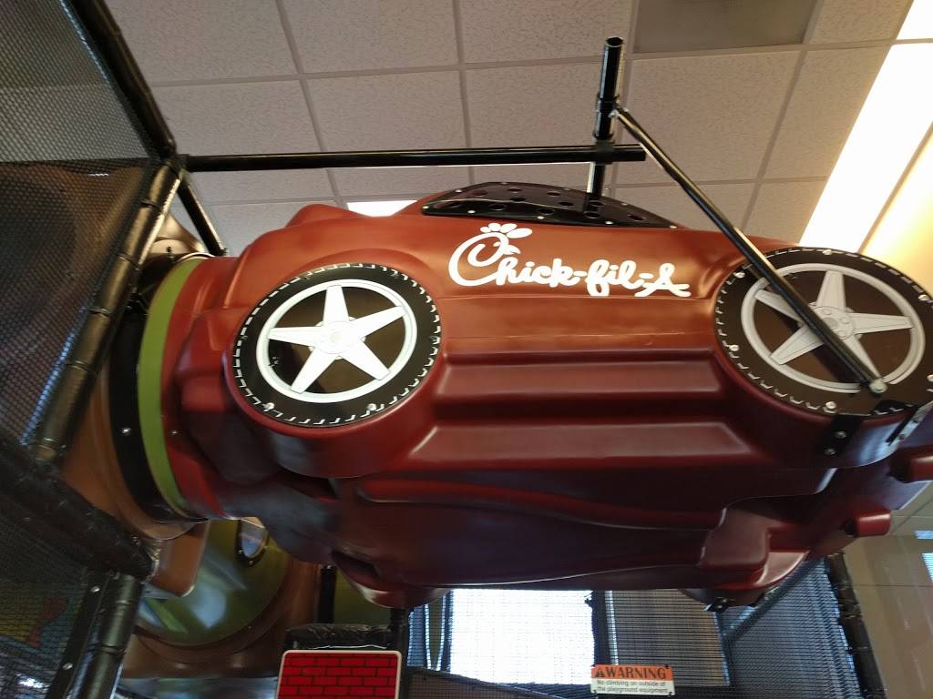 Chick-fil-A 21st & Maize | restaurant | 10515 W 21st St, Wichita, KS 67205, USA | 3167212697 OR +1 316-721-2697