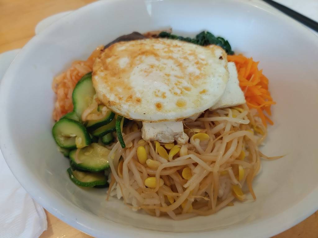 Awabi Sushi Bar | restaurant | 111 S Loudoun St, Winchester, VA 22601, USA | 5406867432 OR +1 540-686-7432