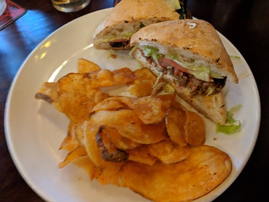 The Pub | restaurant | 2692 Edmondson Rd, Cincinnati, OH 45208, USA | 5138412748 OR +1 513-841-2748