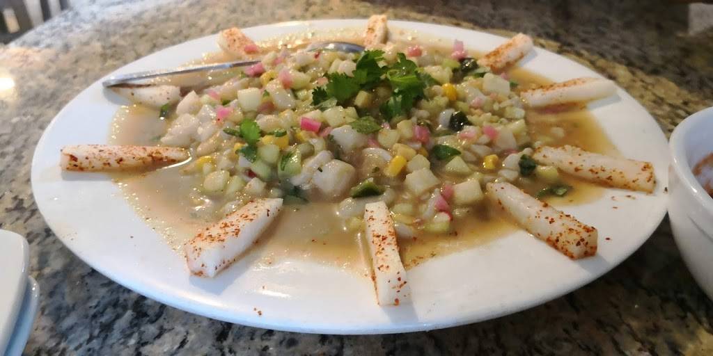 Karinas Mexican Seafood | restaurant | 89 Bonita Rd, Chula Vista, CA 91910, USA | 6196511000 OR +1 619-651-1000