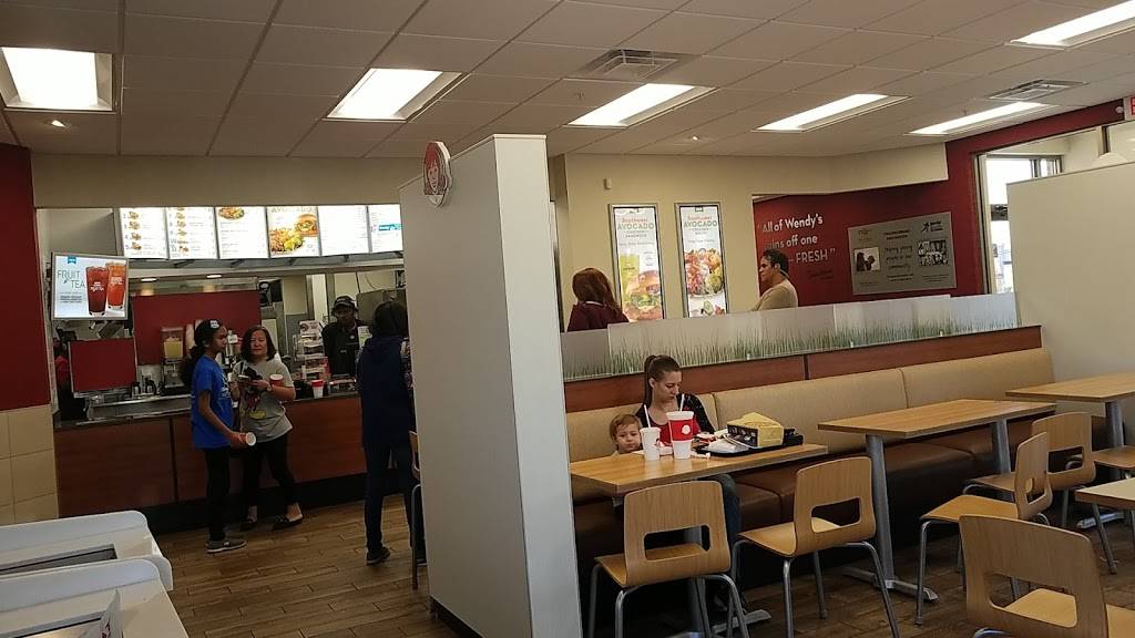 Wendys | restaurant | 5103 Jonestown Rd, Harrisburg, PA 17112, USA | 7175410232 OR +1 717-541-0232