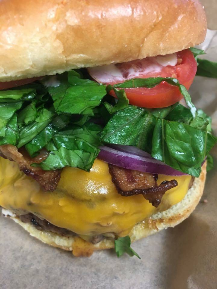 Hog Canyon Deli | restaurant | 16811 Yolo Ave, Esparto, CA 95627, USA | 5307871828 OR +1 530-787-1828